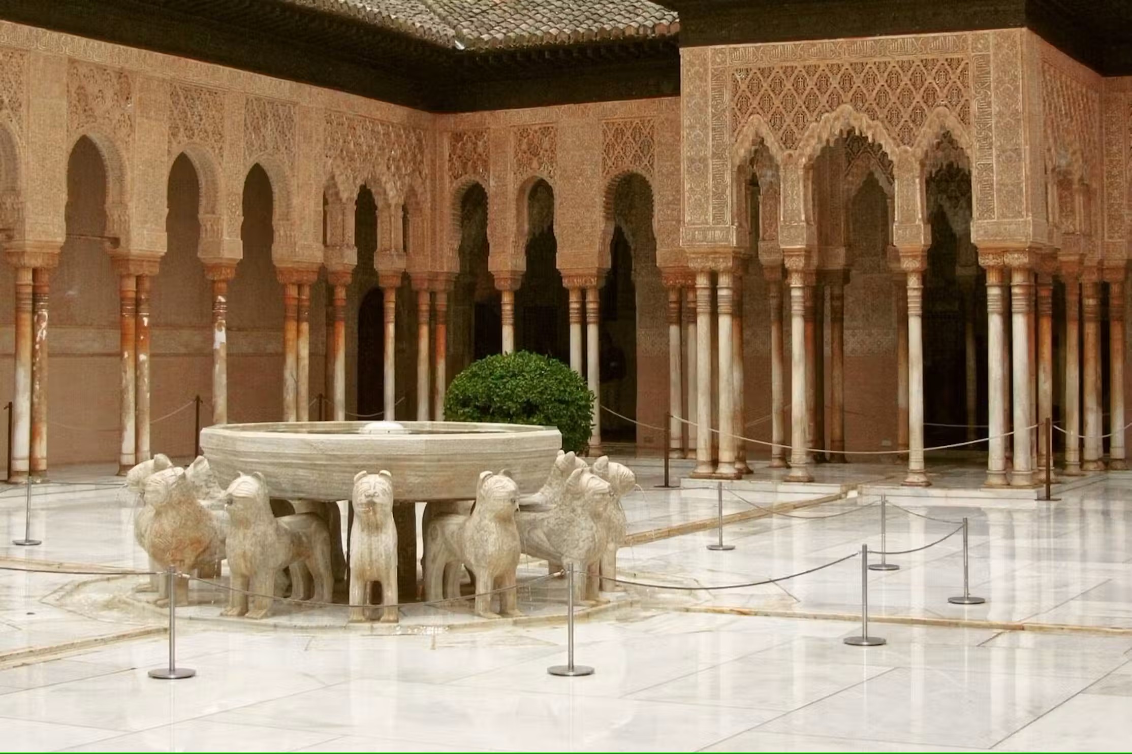 Alhambra y Palacios nazaríes