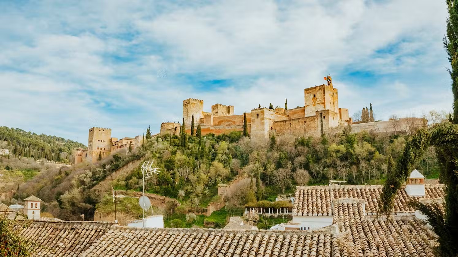 Alhambra y Palacios Nazaríes con audioguía