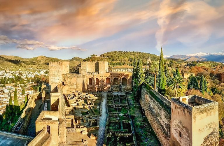 Visita a Alhambra y Palacios Nazaries 14 768x501