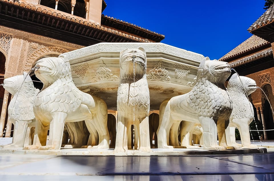 Visita a Alhambra y Palacios Nazaríes