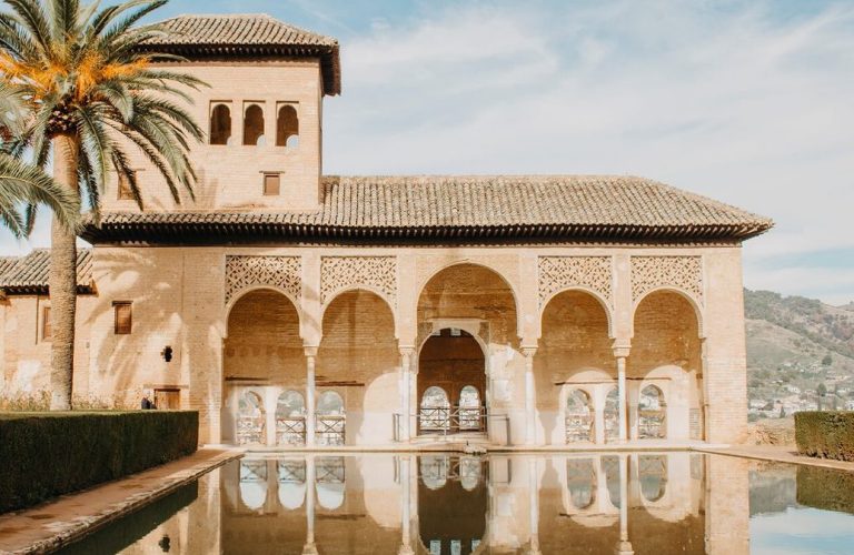 entradas Alhambra y Palacios nazaries con audioguia 5 768x500