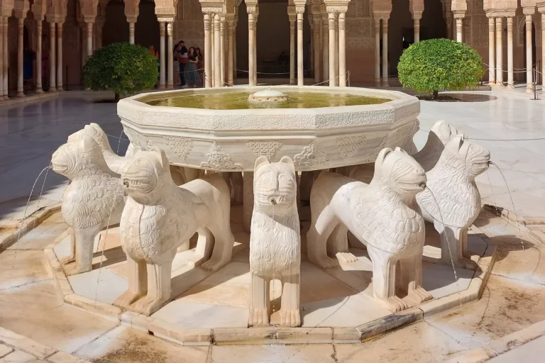 Visita Guiada Alhambra Granada 2 1 768x512
