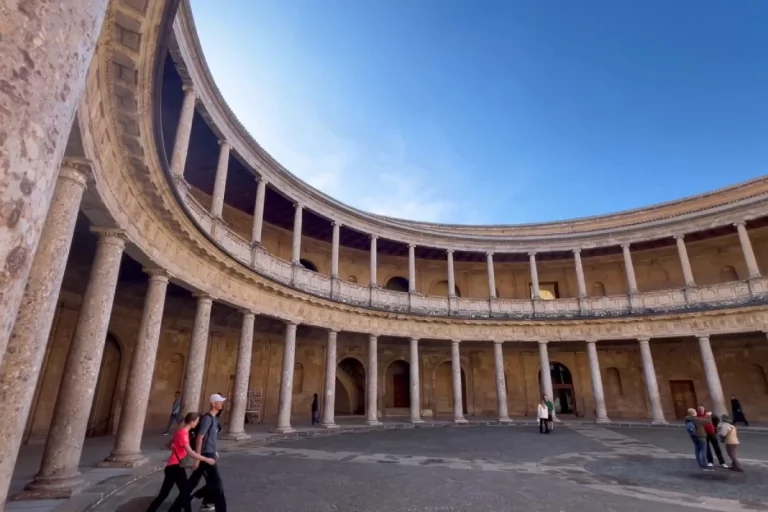 interior palacio carlos v alhambra granada visita guiada naturanda 1 768x512